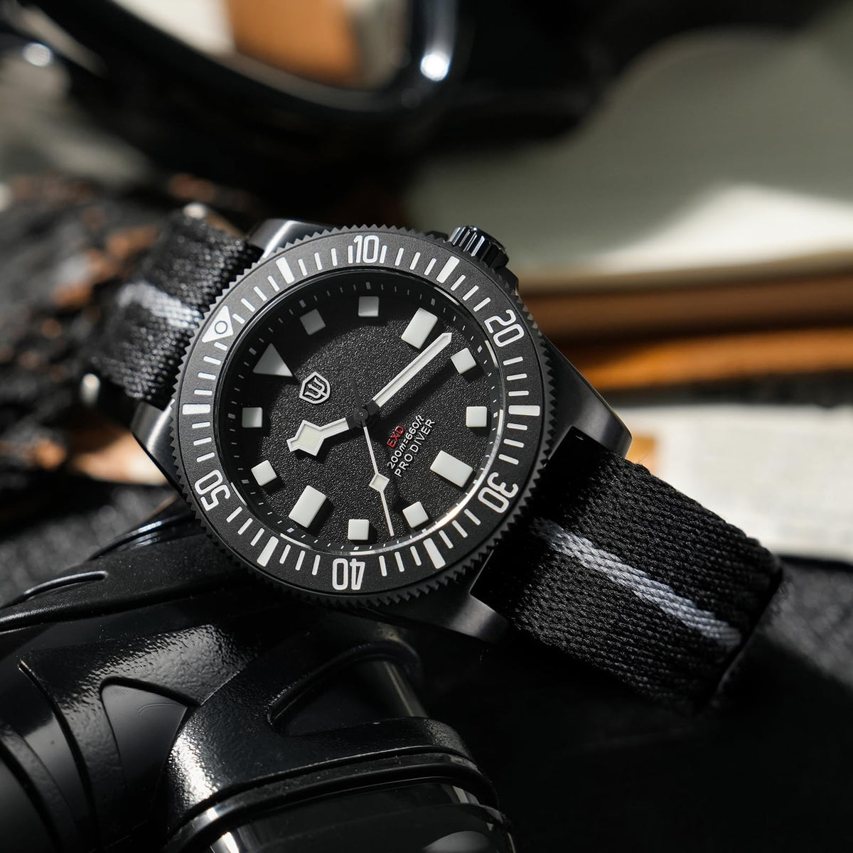 40mm Titanium Dive Watch K260897