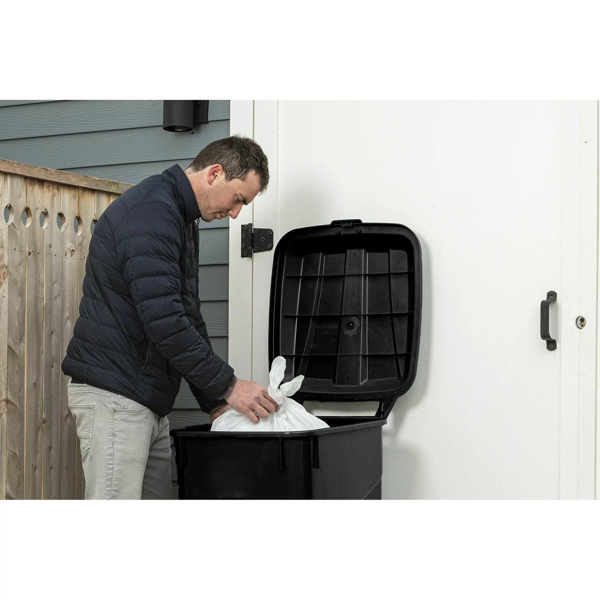 Black 45-Gallons Plastic Wheeled Trash Can with Lid W681692