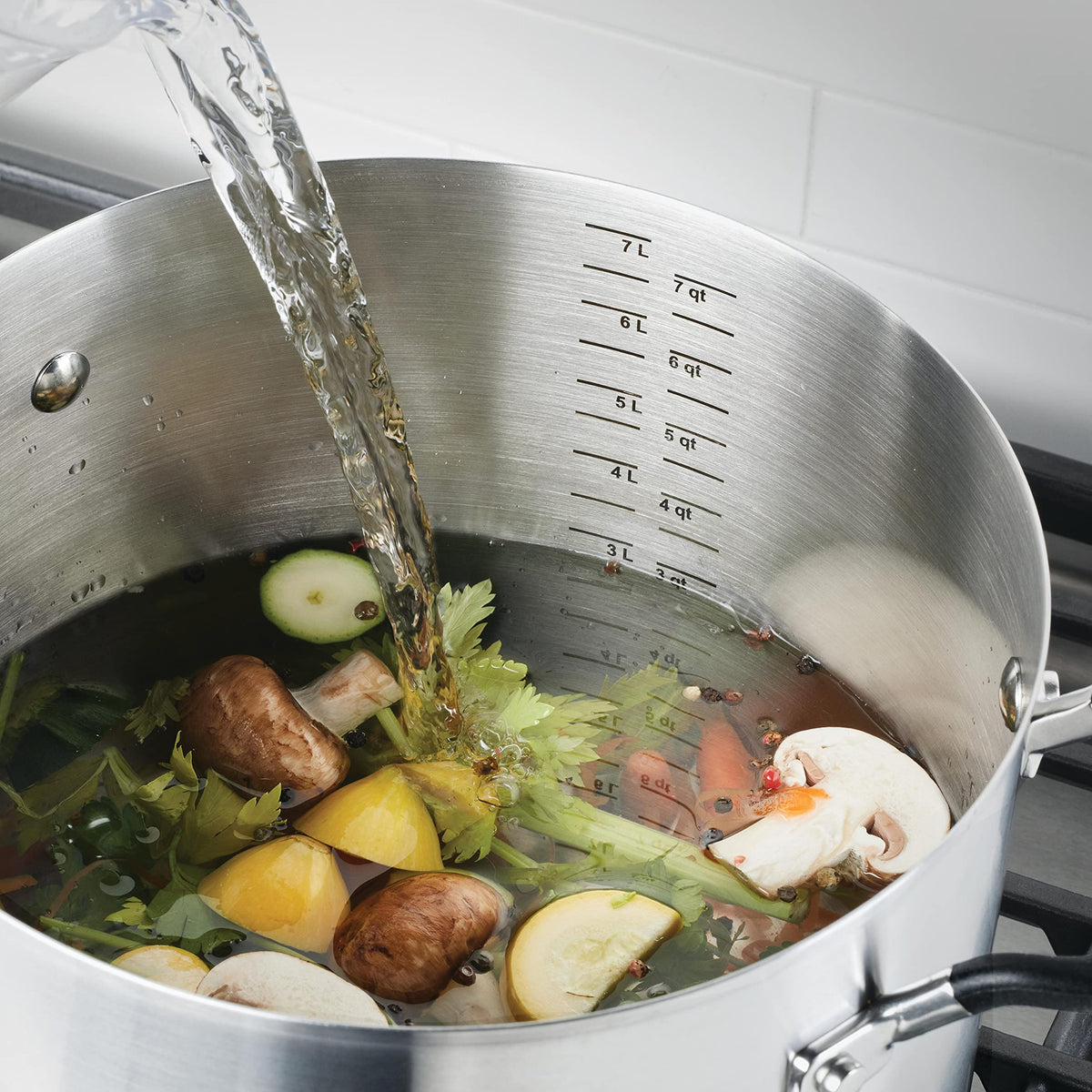 8-Quart Stainless Steel Stock Pot with Lid T52120